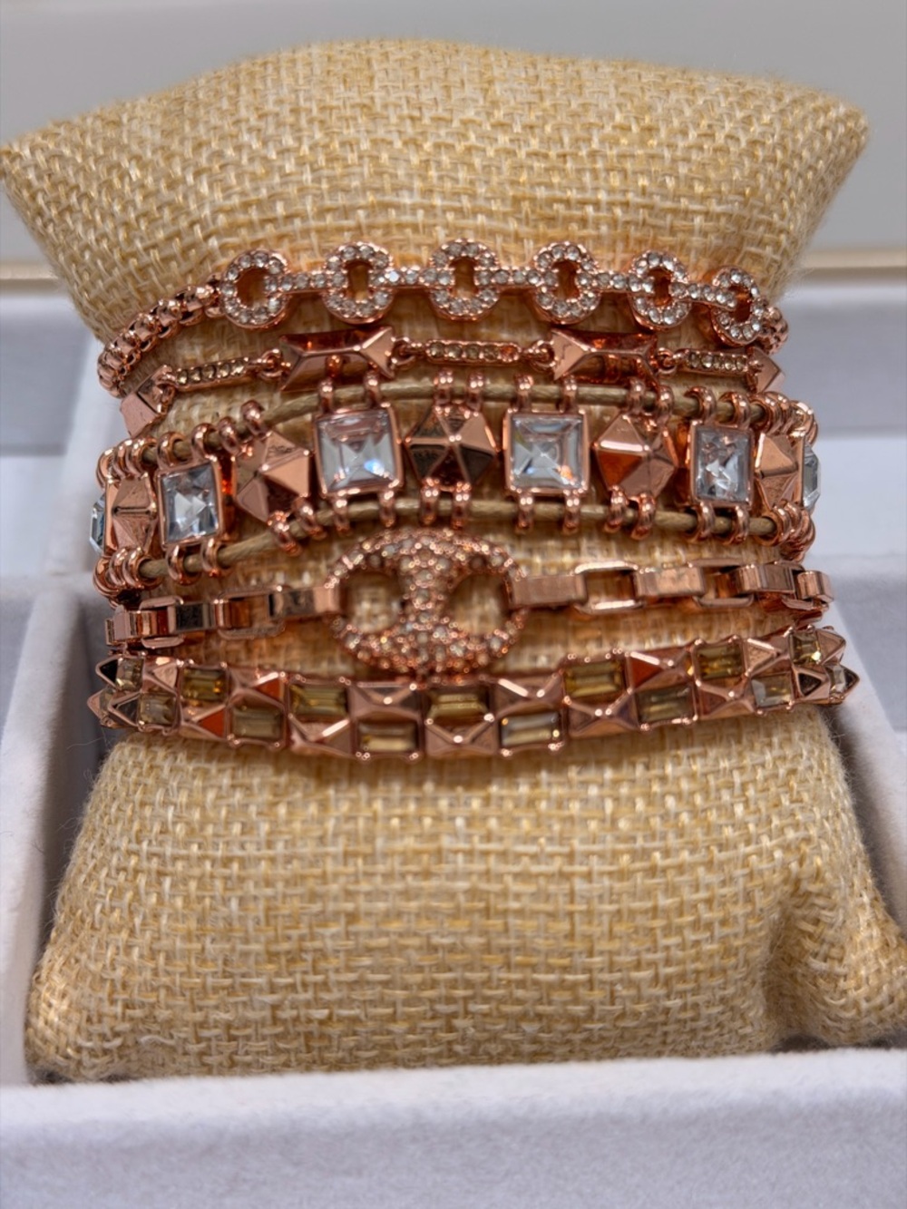 Bomb Party NWOT! Rose Gold Crystal Stackable Bracelet Set - Picture 3 of 13